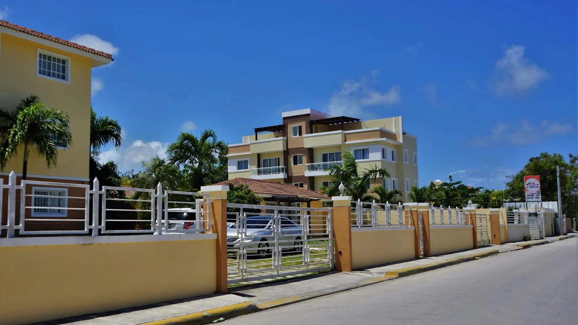 La Yarolina Apartment Punta Cana